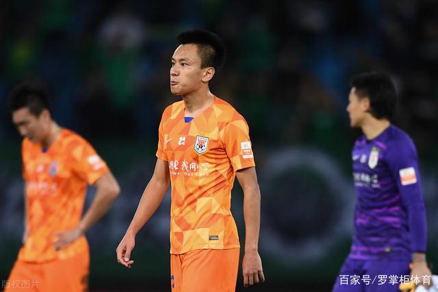 杨瀚森22+11青岛胜辽宁 王哲林13分上海胜江苏
